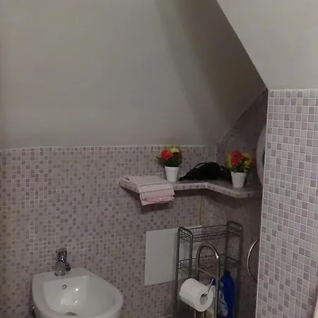 Xenia Vacanze Apartment *